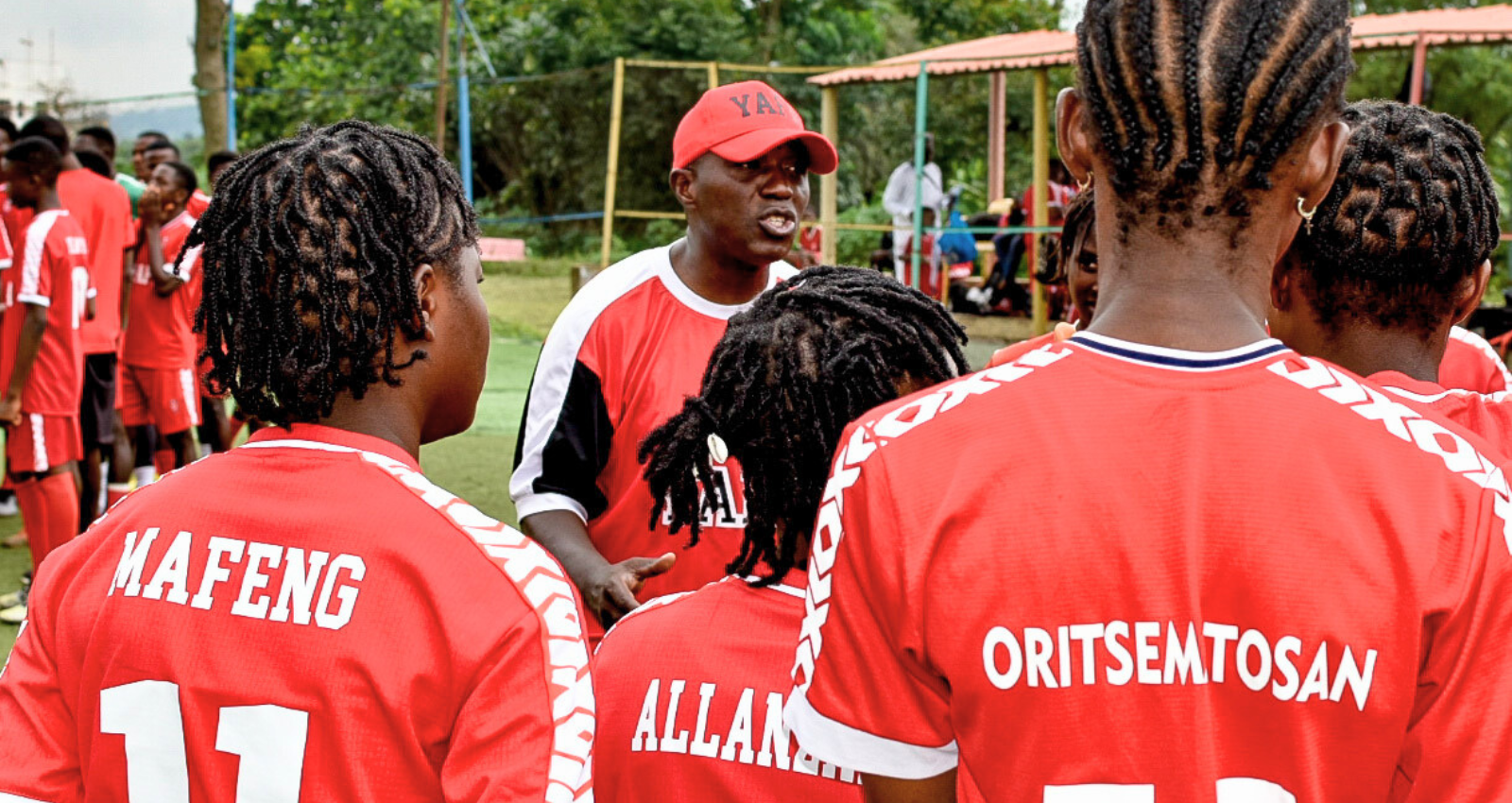 Coach talk with the girls' team